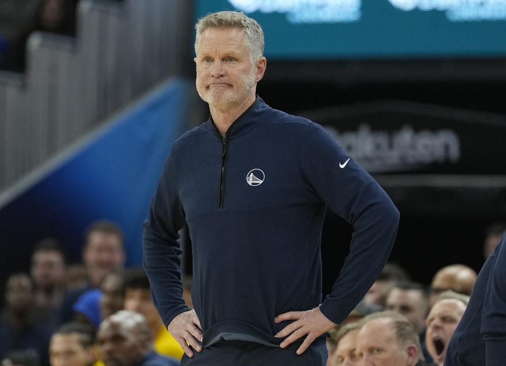 在季前赛以 在季前赛以